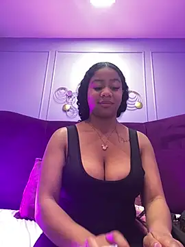 Sofi Fox  online show from 12-18-25, 06:25