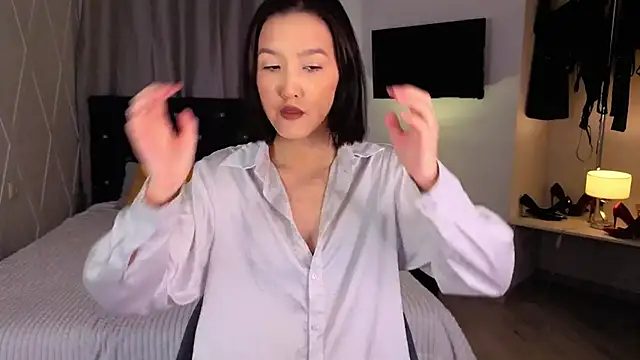 CarrieAmber online show from 11-21-25, 03:11