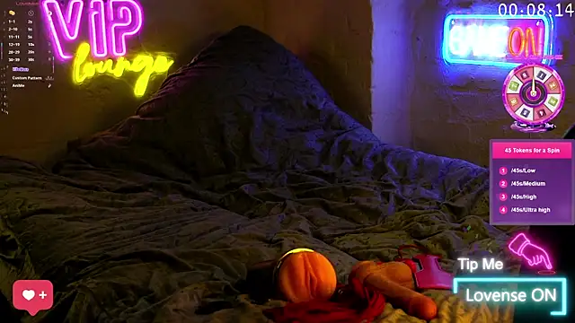 coupleofficial online show from 03-14-25, 10:05