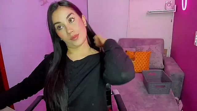  sulmatevans  online show from 12-18-25, 04:40