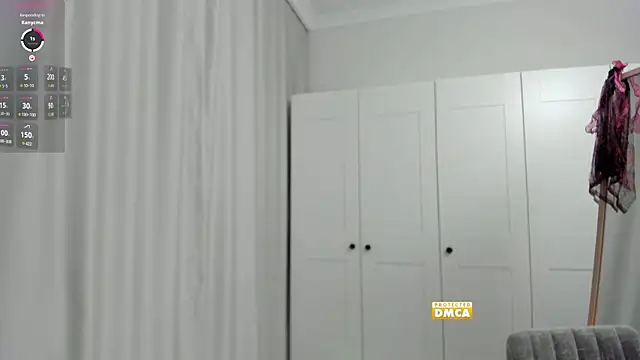 snowiie online show from 10-31-25, 05:14