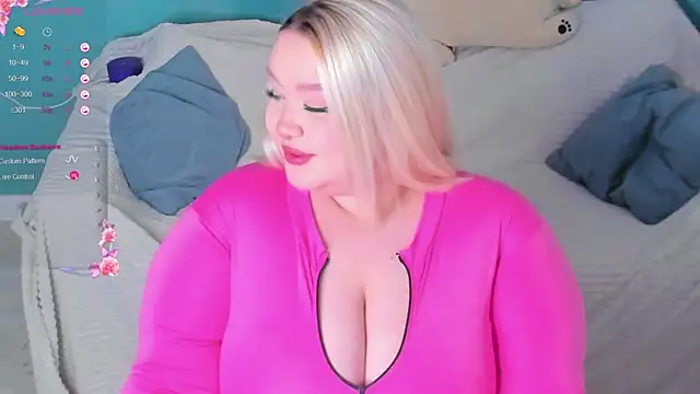 LilyBelll online show from 01-31-25, 11:56