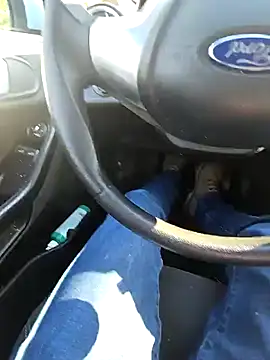 Titanhoott online show from 02-18-25, 11:55