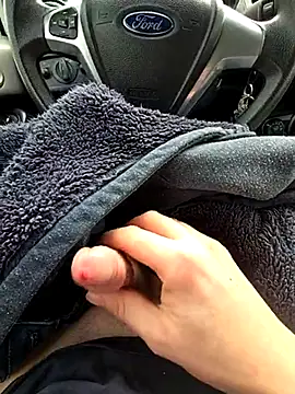 Titanhoott online show from 02-20-25, 12:36