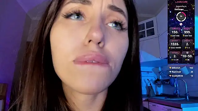 Snapshot of L1TWW chatting on 02-04-25, 09:31 L1TWW online show from 02-04-25, 09:31