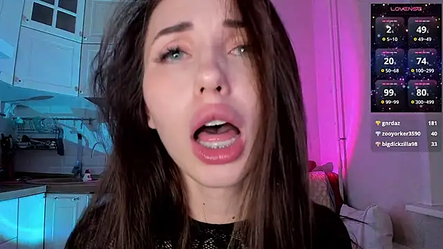 Snapshot of L1TWW chatting on 02-21-25, 10:26 L1TWW online show from 02-21-25, 10:26