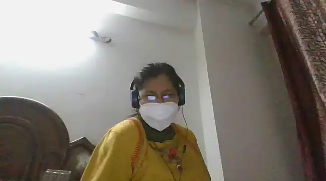 Snapshot of cutiecatty21 chatting on 12-11-24, 04:42 cutiecatty21 online show from 12-11-24, 04:42