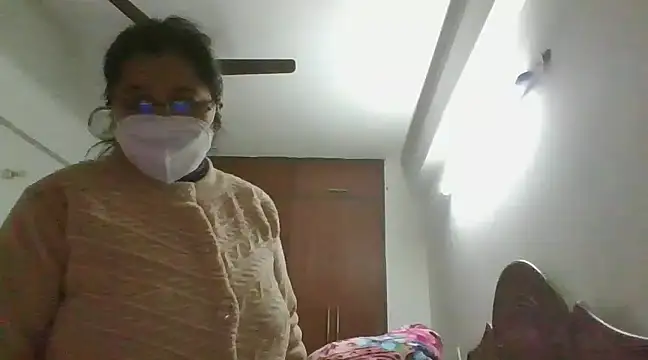 Snapshot of cutiecatty21 chatting on 12-14-24, 02:42 cutiecatty21 online show from 12-14-24, 02:42