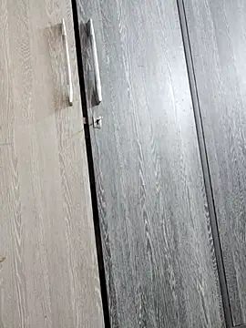 Snapshot of cutiecatty21 chatting on 10-21-25, 10:05 cutiecatty21 online show from 10-21-25, 10:05