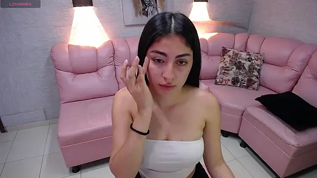 Alaya cute online show from 10-17-25, 10:34