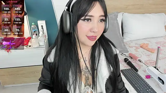 Megansttein  online show from 01-16-25, 07:20