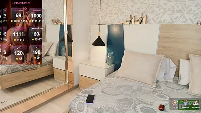 Megansttein  online show from 10-08-25, 07:33