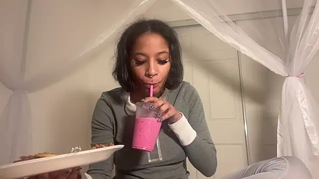 shandiloveslemonss online show from 12-16-25, 03:55