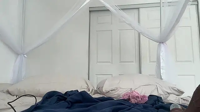 shandiloveslemonss online show from 12-22-25, 02:47