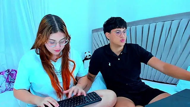 kittyandrick online show from 03-18-25, 02:25