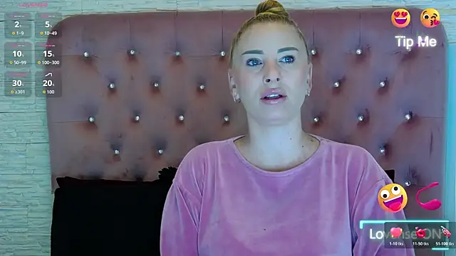 Snapshot of KikiSweet08 chatting on 11-20-25, 05:18 KikiSweet08 online show from 11-20-25, 05:18