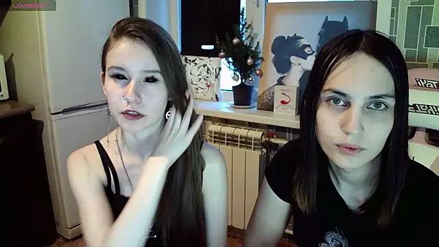 Snapshot of BlackHe4rts_ chatting on 01-10-25, 02:46 BlackHe4rts online show from 01-10-25, 02:46