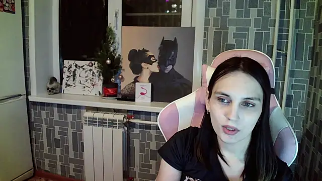 Snapshot of BlackHe4rts_ chatting on 02-18-25, 02:27 BlackHe4rts online show from 02-18-25, 02:27