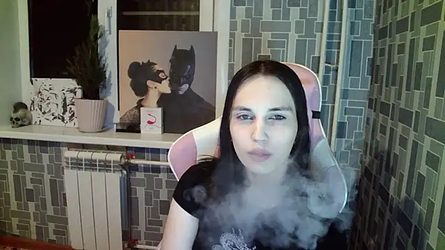 Snapshot of BlackHe4rts_ chatting on 03-19-25, 10:31 BlackHe4rts online show from 03-19-25, 10:31