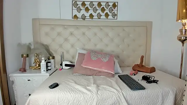 Snapshot of _chloe_adams chatting on 02-13-25, 11:39 chloe adams online show from 02-13-25, 11:39