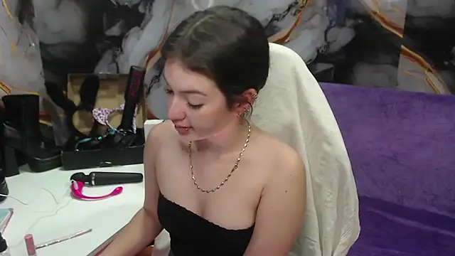 lilimini032 online show from 10-07-25, 07:33