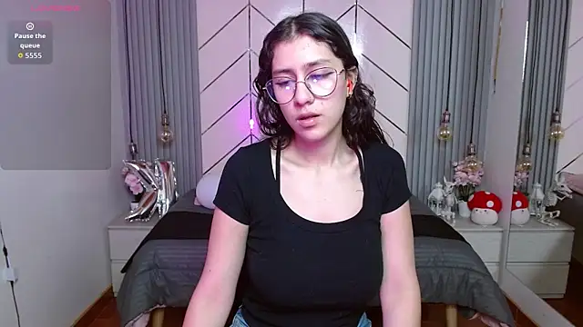 Lita Rogers online show from 11-12-25, 07:57