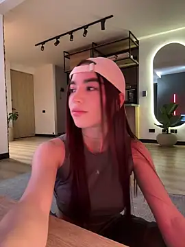 Snapshot of carolynnetrujillo chatting on 10-02-25, 02:40 carolynnetrujillo online show from 10-02-25, 02:40