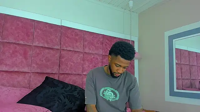 Drake Nassir4 online show from 12-29-24, 03:03