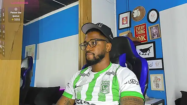 Drake Nassir4 online show from 09-23-25, 09:07