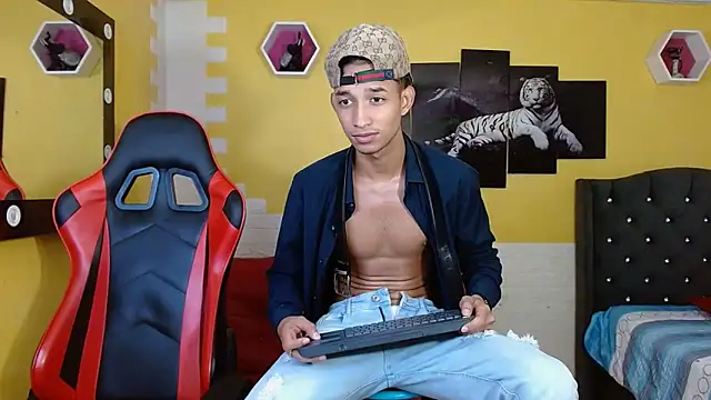 jose sexycumm online show from 10-02-25, 10:39