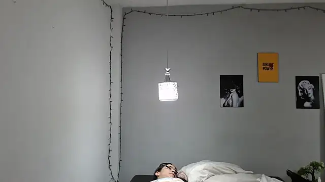 Kimandyuk online show from 01-13-25, 07:21