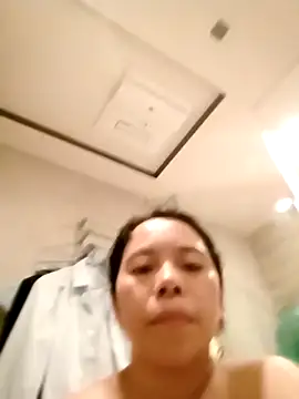 Snapshot of doggiepossession chatting on 09-14-25, 01:32 doggiepossession online show from 09-14-25, 01:32