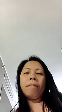 Snapshot of doggiepossession chatting on 11-14-25, 10:47 doggiepossession online show from 11-14-25, 10:47