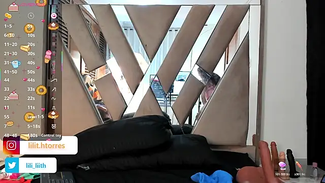 LILITH TORRES1 online show from 11-21-25, 10:19