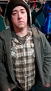 Boo-boo kittyfux online show from 12-15-25, 10:25