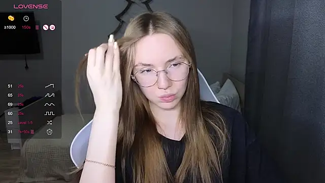 littlevildevil online show from 02-03-26, 10:53