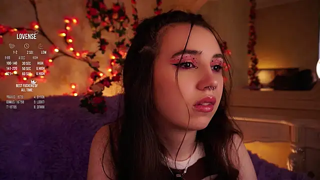 GillianDowdey online show from 11-01-25, 03:52