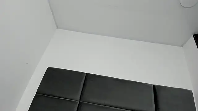 Lizz Luna online show from 10-07-25, 02:36