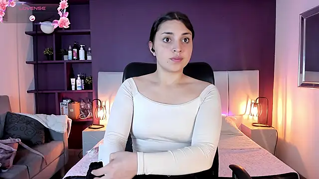 VickyBuunny online show from 01-23-25, 02:50