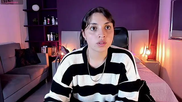 VickyBuunny online show from 01-24-25, 08:32