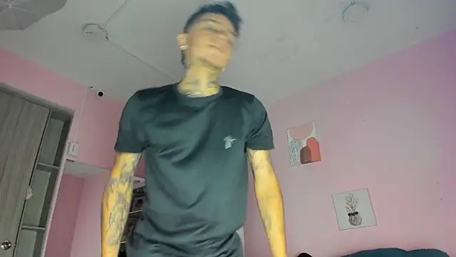 Ian Castillo  online show from 11-03-25, 11:11