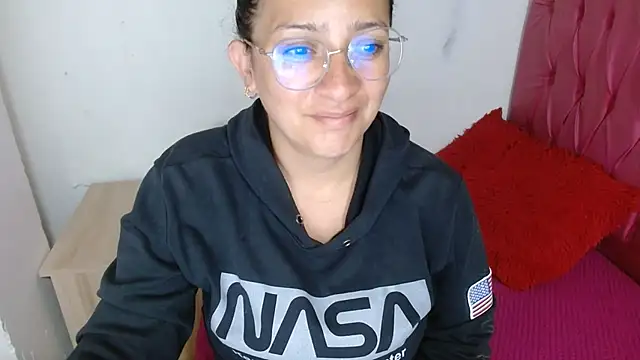 sarax ximena online show from 11-26-25, 09:43