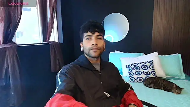 Aaron Jassell1 online show from 11-07-25, 05:02