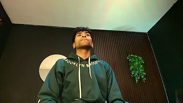 Aaron Jassell1 online show from 11-15-25, 02:53