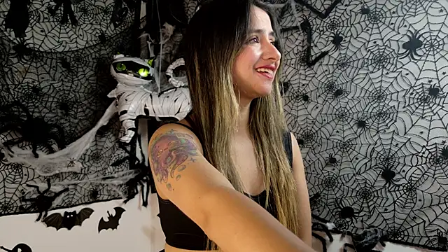 julietta   jackson online show from 10-09-25, 06:39