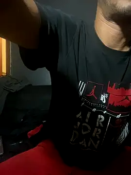 Chico Bellaco online show from 11-20-25, 05:29