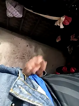 rayhot69 online show from 02-11-25, 05:29