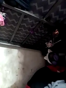 rayhot69 online show from 03-11-25, 05:13