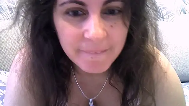 Snapshot of ShelaDiass chatting on 11-23-25, 05:07 ShelaDiass online show from 11-23-25, 05:07