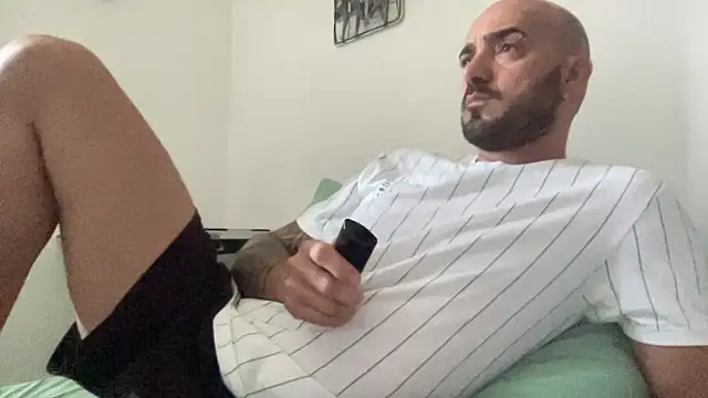 Snapshot of alessandromori91 chatting on 09-14-25, 07:29 alessandromori91 online show from 09-14-25, 07:29